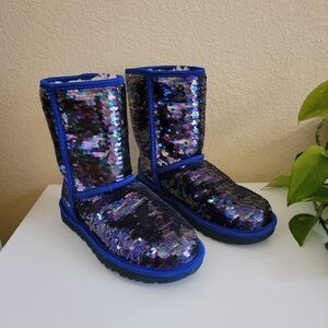 UGG Classic Short Sequin Blue and Purple Boots size 5